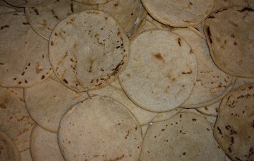 flour tortillas in a pile made without high fructose corn syrup